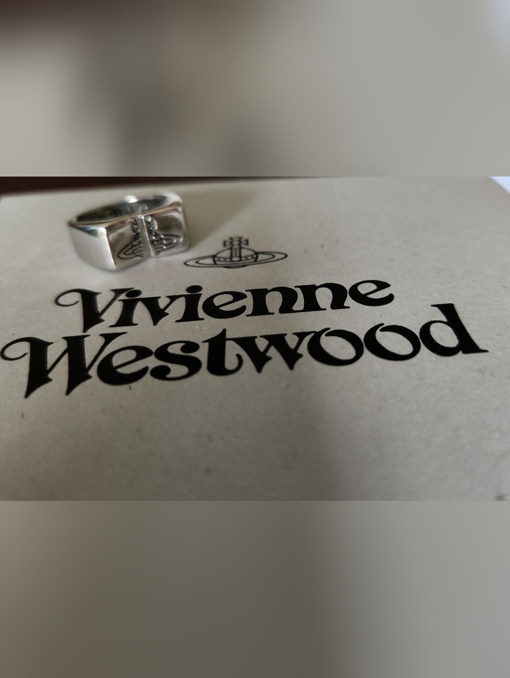 Vivienne Westwood Silver Orb Signet Ring - Silver